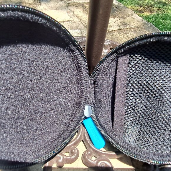 *New* Bose Earbuds Carrying Case - Picture 2 of 3